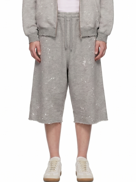 SPLATTER GRAY OVERSIZED SWEAT SHORTS